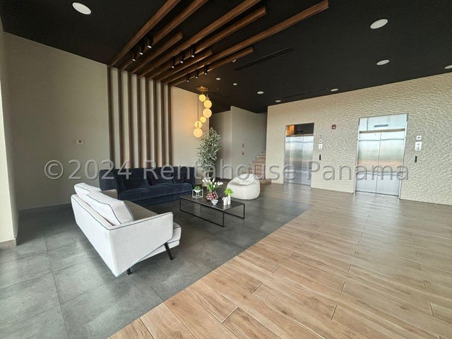 Exclusive Apartment  - Apartamento en Av. San Miguelito